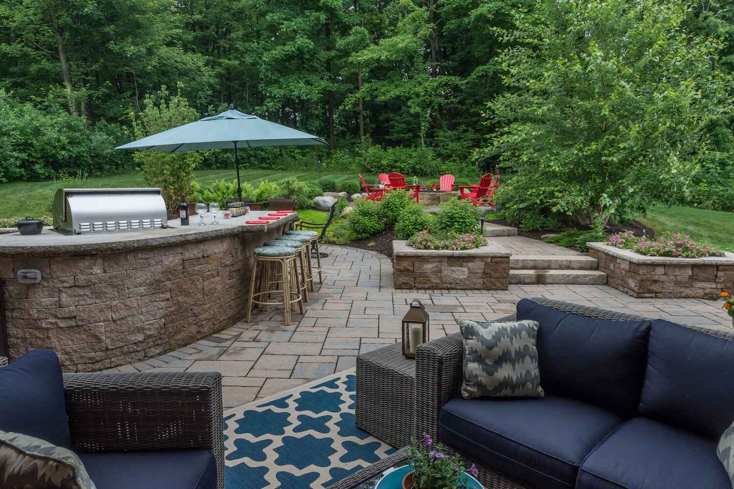 Custom outdoor kitchen and patio by Exscape Group of Columbus 